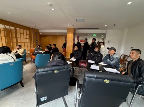 培训照片1 (2).jpg